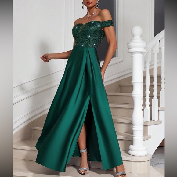 Luxe off shoulder slit thigh party dress - Picture 3 of 8